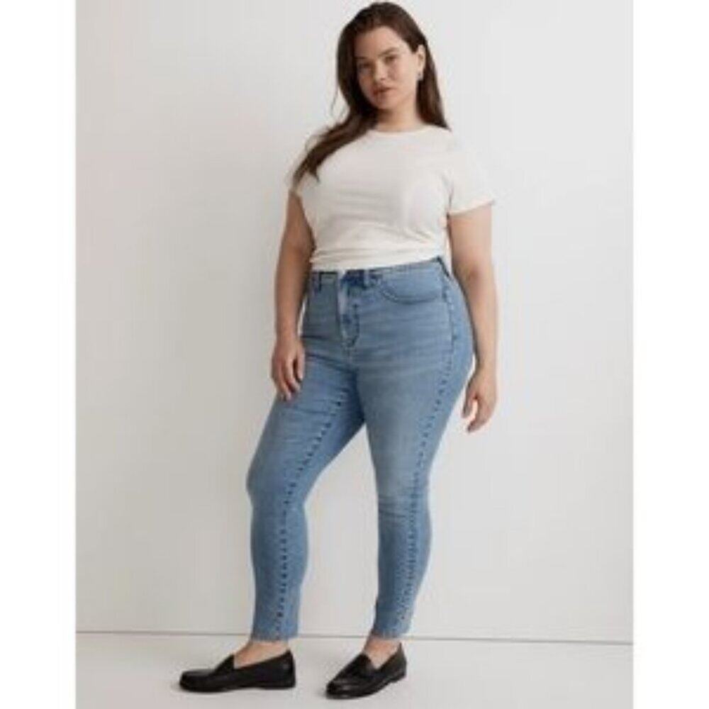 Madewell Curvy 10" High-Rise Roadtripper Authentic Skinny Jeans Size 24W